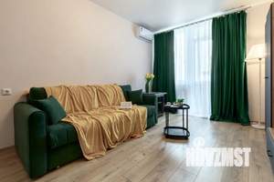 1-к квартира, посуточно, 35м2, 22/24 этаж