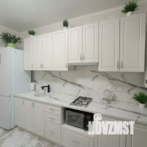 1-к квартира, посуточно, 40м2, 1/22 этаж