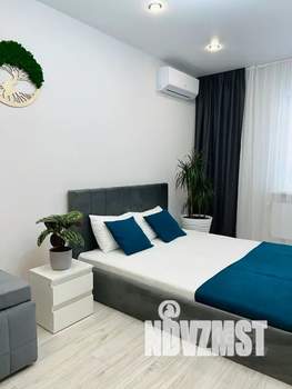 1-к квартира, посуточно, 40м2, 11/25 этаж