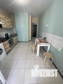 1-к квартира, посуточно, 38м2, 1/1 этаж