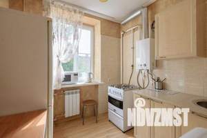 2-к квартира, посуточно, 48м2, 4/4 этаж