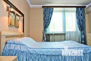 2-к квартира, посуточно, 60м2, 1/1 этаж