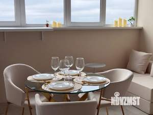 Студия квартира, посуточно, 35м2, 24/24 этаж