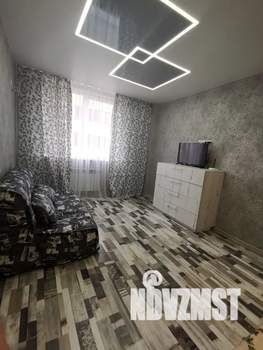 2-к квартира, посуточно, 45м2, 4/18 этаж