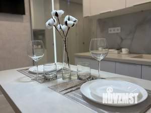 Студия квартира, посуточно, 30м2, 14/25 этаж