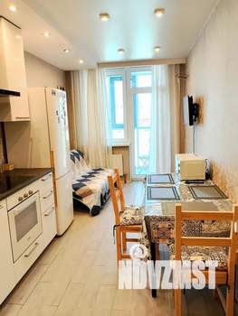 1-к квартира, посуточно, 43м2, 13/25 этаж
