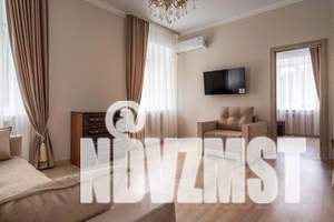 3-к квартира, посуточно, 80м2, 2/7 этаж