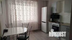 1-к квартира, посуточно, 36м2, 9/18 этаж