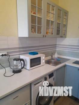 1-к квартира, посуточно, 40м2, 8/25 этаж