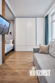 Студия квартира, посуточно, 35м2, 4/18 этаж