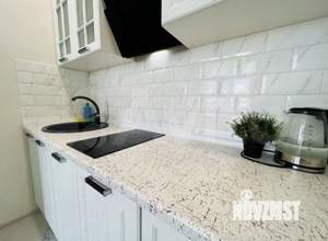 Студия квартира, на длительный срок, 30м2, 23/25 этаж