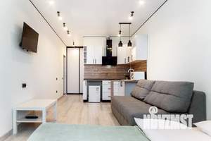 Студия квартира, посуточно, 28м2, 24/32 этаж