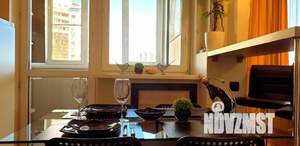 1-к квартира, посуточно, 50м2, 1/1 этаж