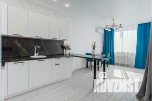 2-к квартира, посуточно, 50м2, 23/25 этаж