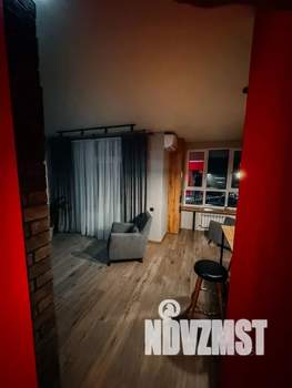 Студия квартира, посуточно, 34м2, 13/18 этаж