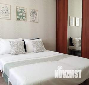 1-к квартира, посуточно, 36м2, 1/15 этаж