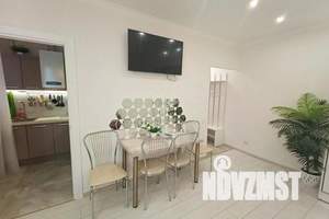 2-к квартира, посуточно, 35м2, 1/15 этаж