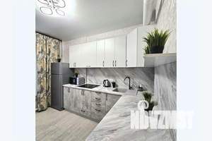 1-к квартира, посуточно, 42м2, 16/20 этаж