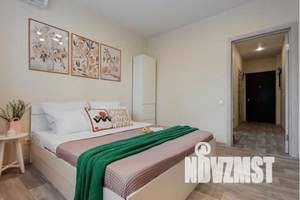 1-к квартира, посуточно, 35м2, 23/23 этаж