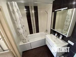 1-к квартира, посуточно, 39м2, 9/16 этаж