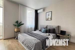 1-к квартира, посуточно, 30м2, 16/25 этаж