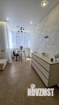 Студия квартира, на длительный срок, 28м2, 7/25 этаж