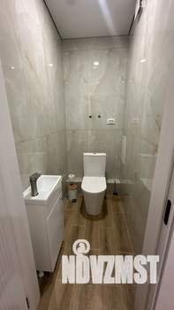 Студия квартира, посуточно, 34м2, 17/17 этаж