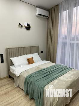 Студия квартира, посуточно, 27м2, 25/26 этаж