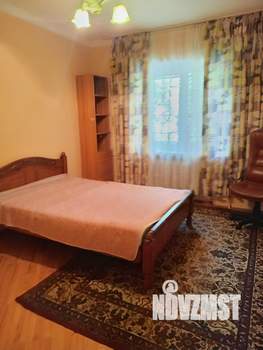 2-к квартира, на длительный срок, 66м2, 2/5 этаж