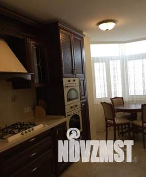 2-к квартира, на длительный срок, 80м2, 8/11 этаж