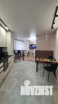 Студия квартира, посуточно, 45м2, 15/24 этаж