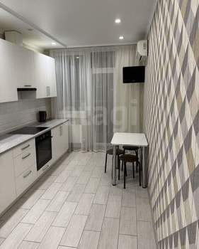 1-к квартира, на длительный срок, 45м2, 17/24 этаж