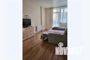 1-к квартира, посуточно, 37м2, 23/25 этаж