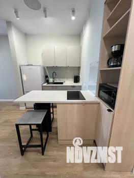 Студия квартира, посуточно, 28м2, 22/24 этаж