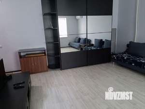 Студия квартира, посуточно, 34м2, 1/6 этаж