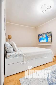 1-к квартира, посуточно, 49м2, 4/9 этаж