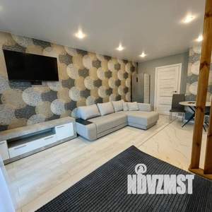 1-к квартира, посуточно, 38м2, 3/17 этаж