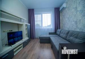 1-к квартира, посуточно, 37м2, 3/13 этаж