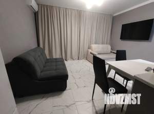 Студия квартира, посуточно, 30м2, 10/24 этаж