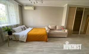 1-к квартира, посуточно, 35м2, 1/1 этаж