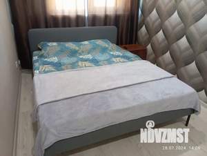 1-к квартира, посуточно, 44м2, 15/25 этаж