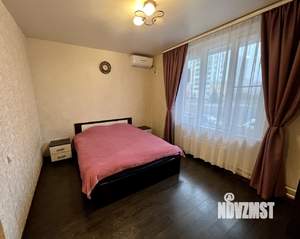 Студия квартира, посуточно, 25м2, 1/17 этаж
