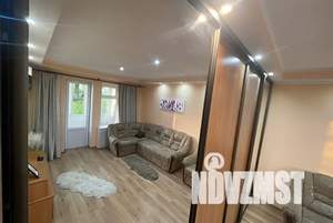 2-к квартира, посуточно, 57м2, 3/3 этаж