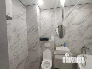 Студия квартира, посуточно, 35м2, 10/19 этаж