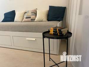 Студия квартира, посуточно, 23м2, 10/24 этаж