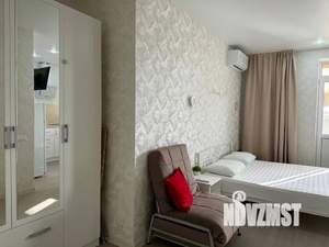 Студия квартира, посуточно, 35м2, 6/24 этаж