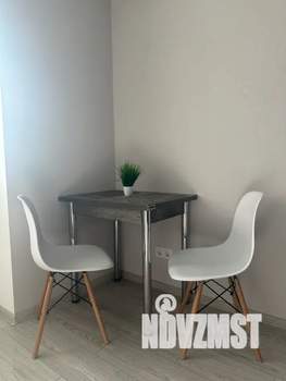 1-к квартира, посуточно, 39м2, 3/25 этаж
