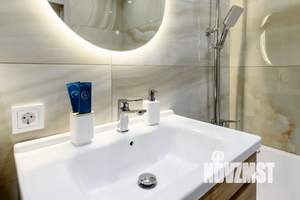 1-к квартира, посуточно, 39м2, 9/18 этаж