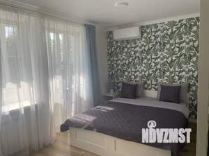 1-к квартира, посуточно, 33м2, 4/9 этаж