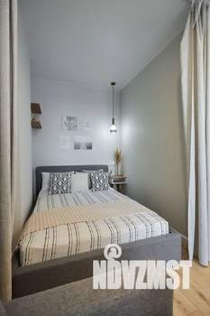 Студия квартира, посуточно, 44м2, 11/24 этаж